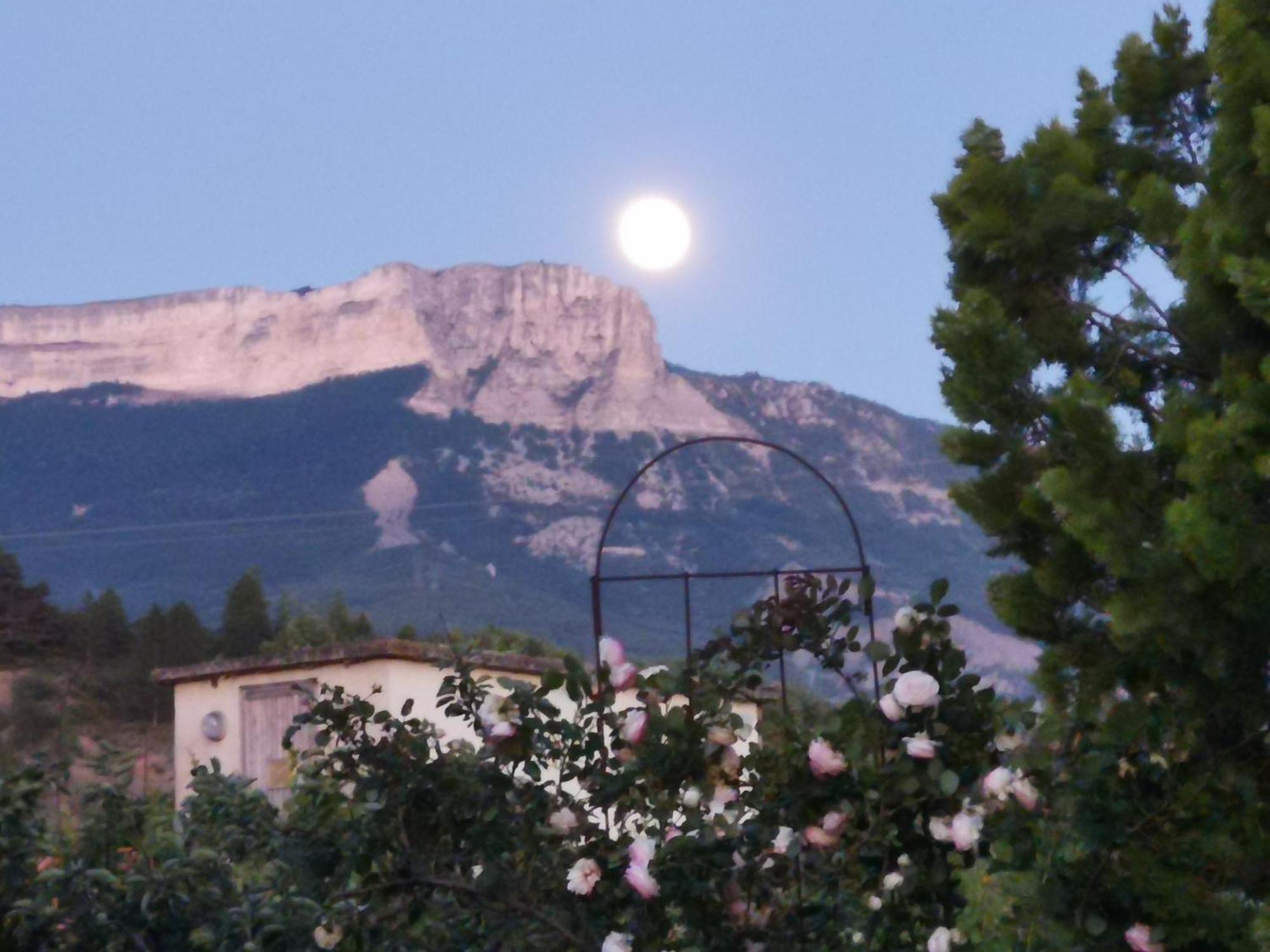 Le Petit Caboulot En Pleine Nature Vaumeilh المظهر الخارجي الصورة