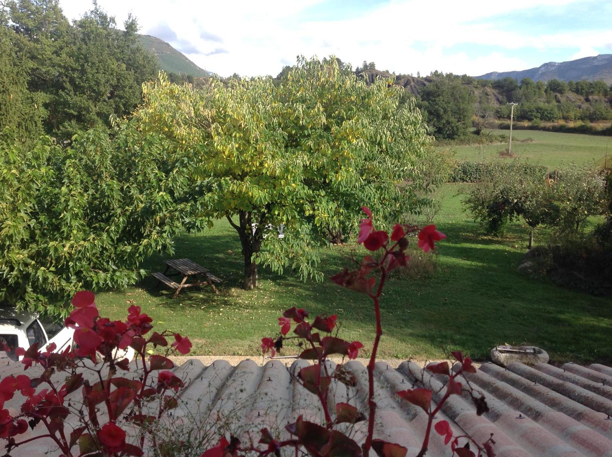 Le Petit Caboulot En Pleine Nature Vaumeilh المظهر الخارجي الصورة