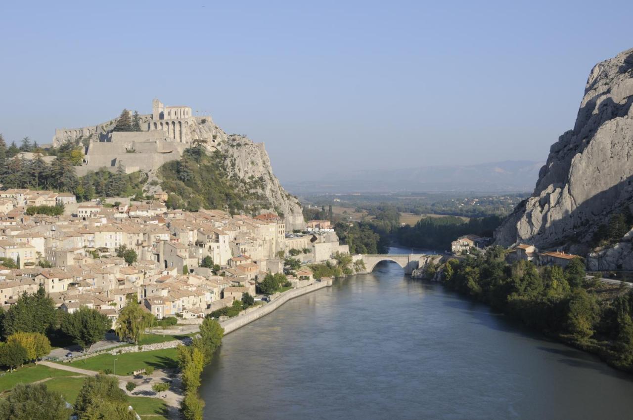 Le Petit Caboulot En Pleine Nature Vaumeilh المظهر الخارجي الصورة